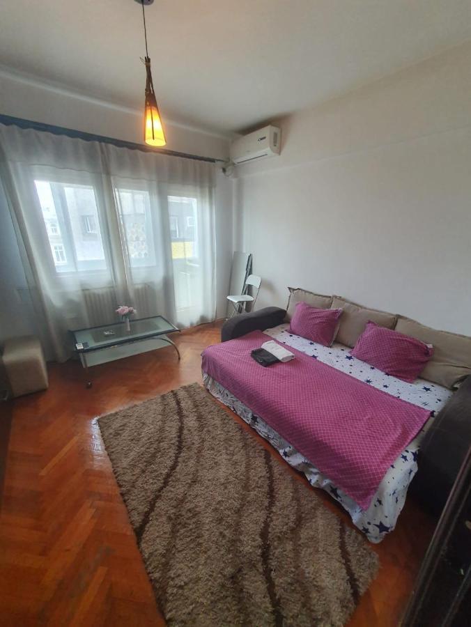 Cozy Studio In Center Bucharest Apartment Exterior photo